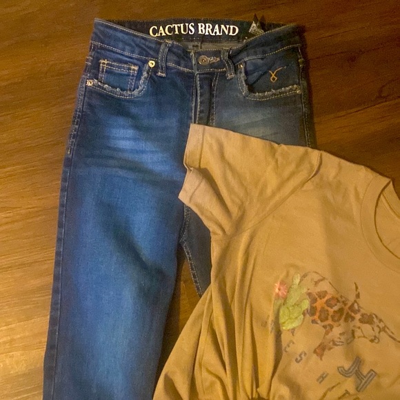 🖤 - Picture 3 of 3